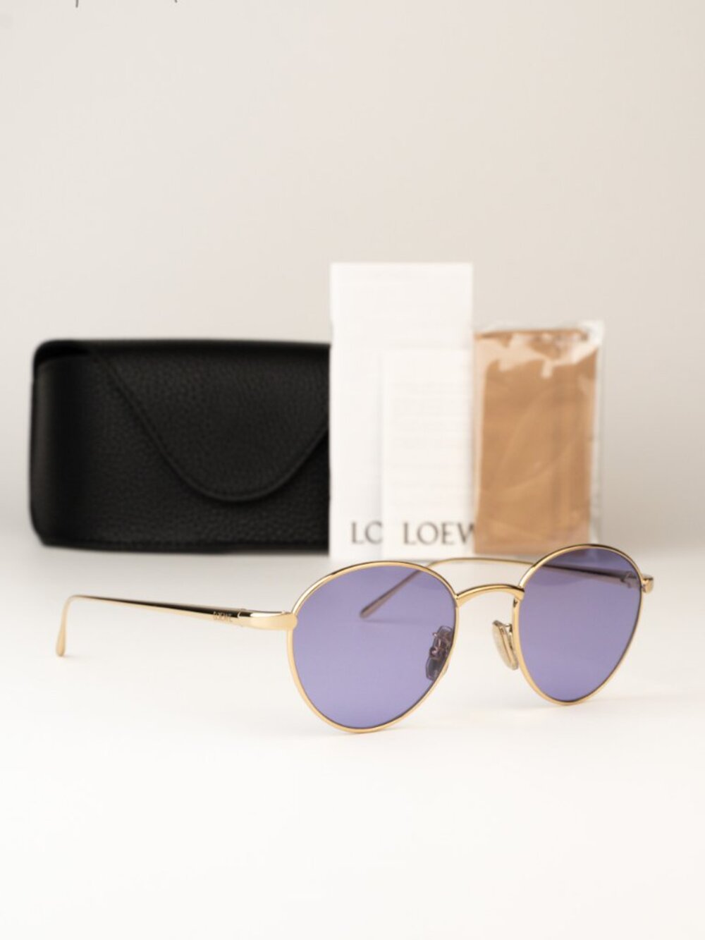 Loewe Women Sunglasses Gold Violet Round LW40152U 32Y NEW AUTHENTIC